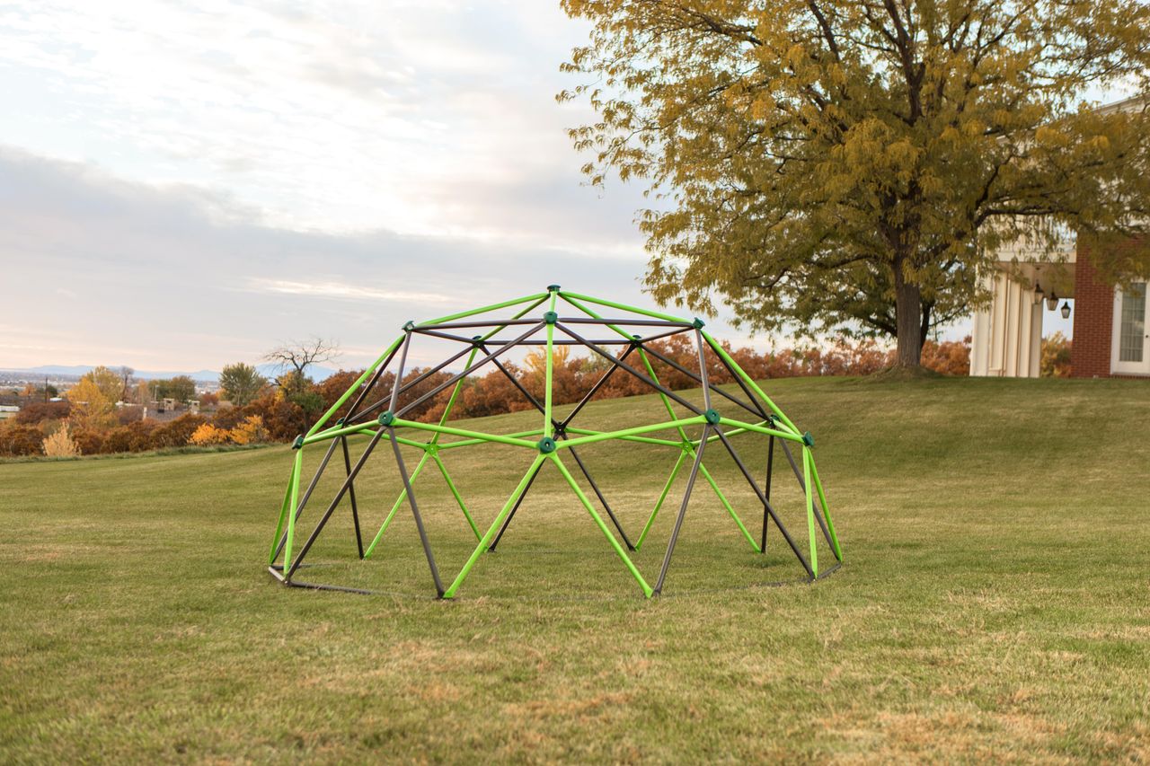Lifetime Geodome Klettergerüst grün/bronze 335x335x168 cm