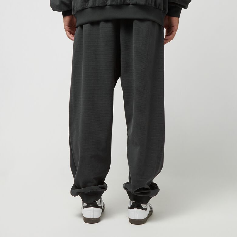 adidas Originals Basketball Brushed Trackpant carbon