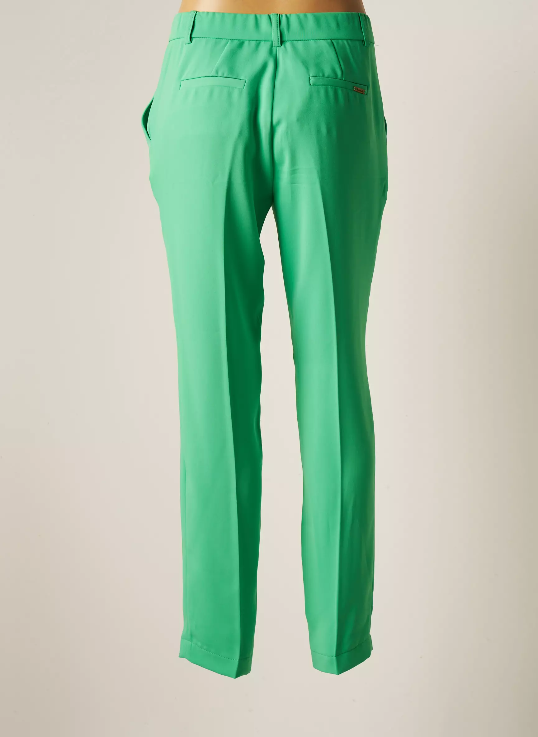 Bariloche Pantalons Chino Femme couleur vert