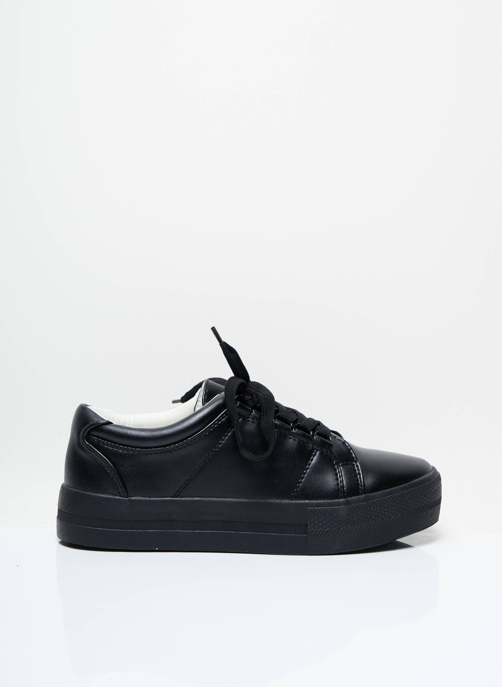 Benetton Baskets Femme couleur noir