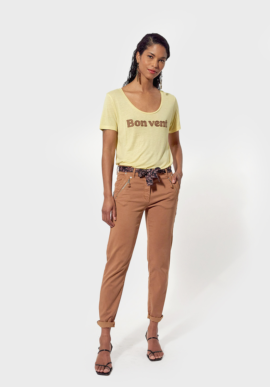 POLLY  T-shirt régular jaune Femme brodé 