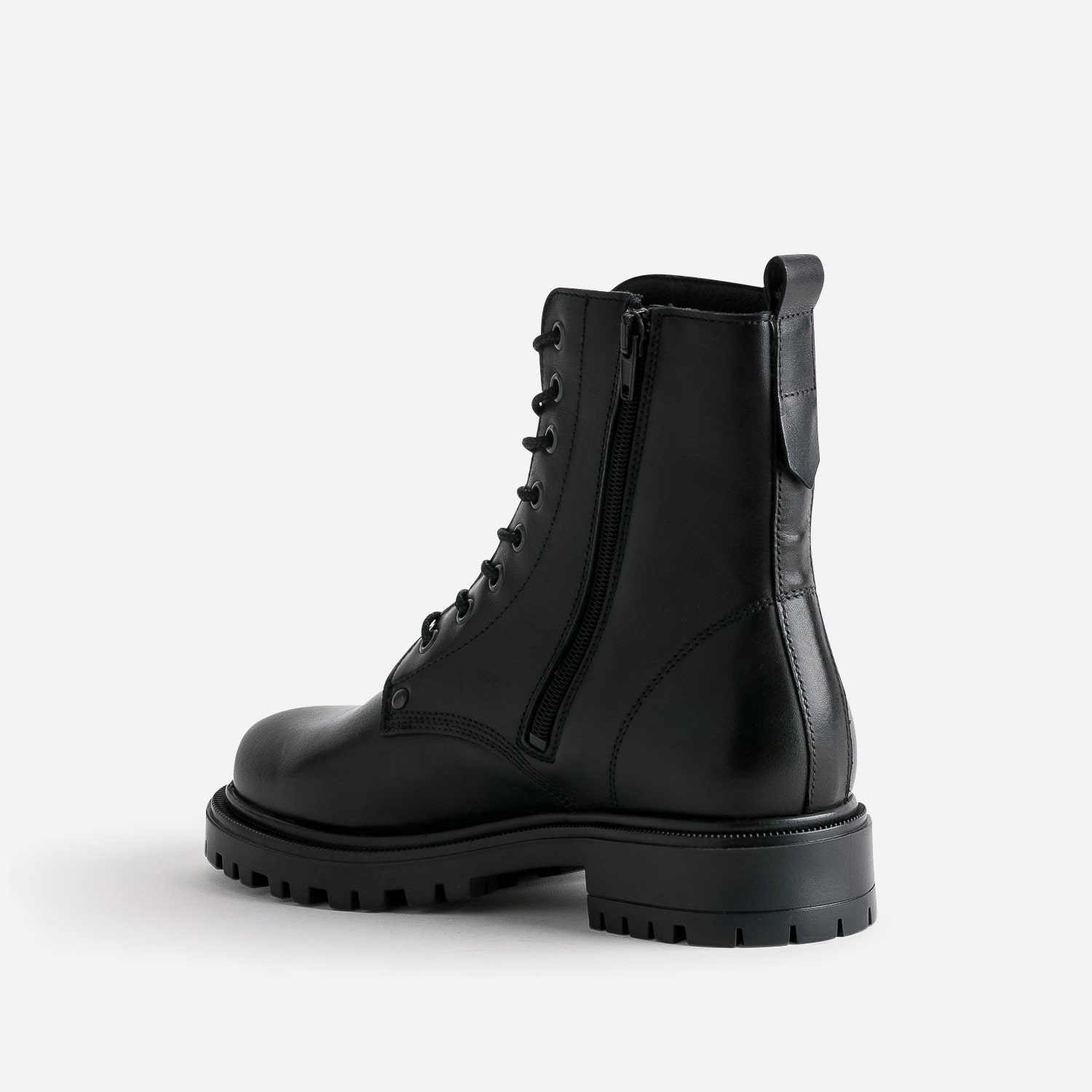 Boots à lacet TEXTO noir cuir à semelle crantée