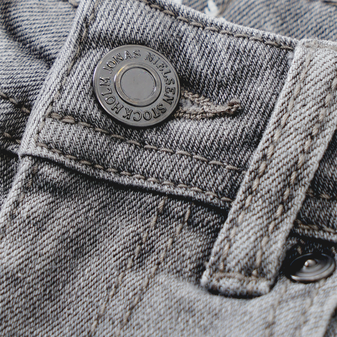 Jungen Skinny-Jeans mit Used-Waschung