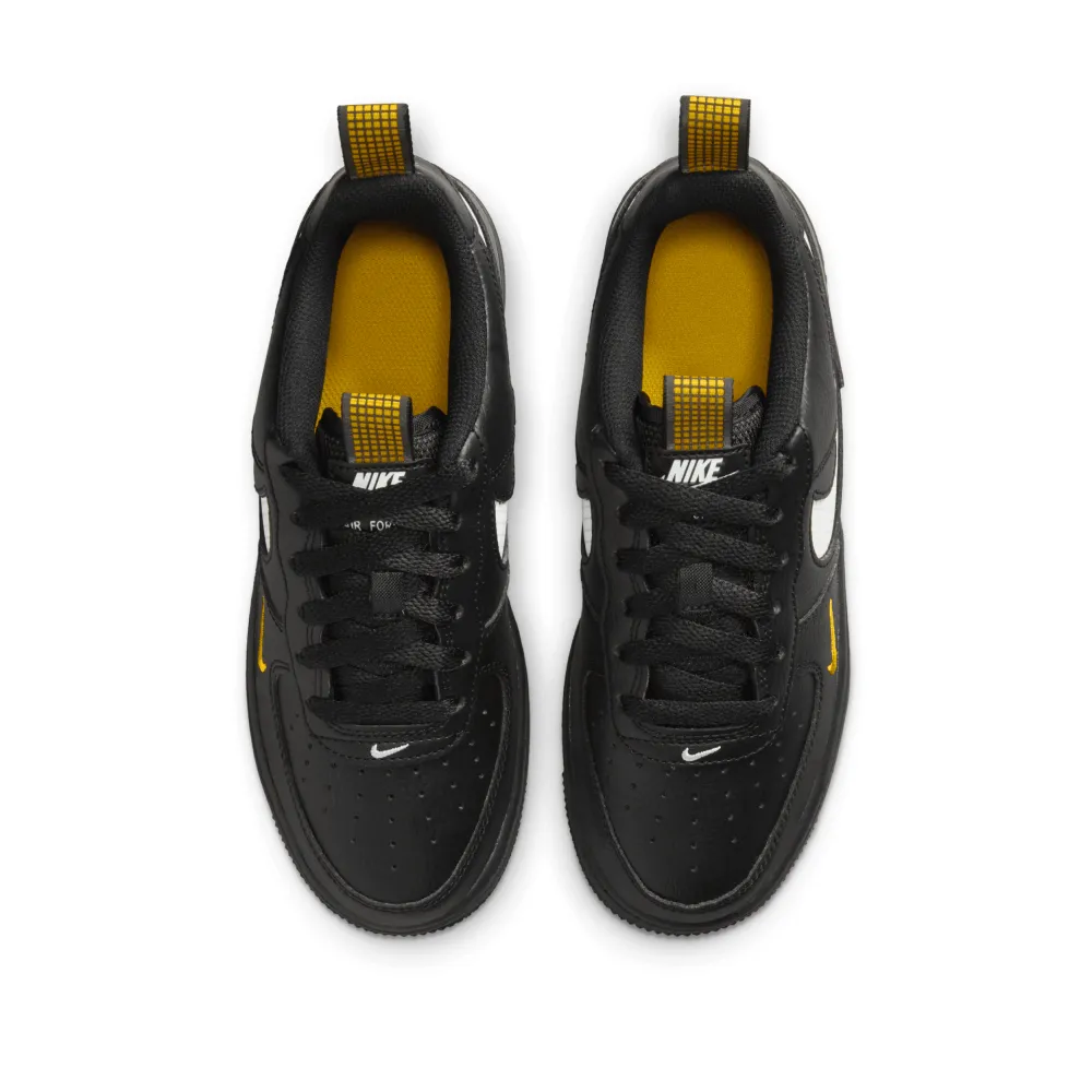 Nike Air Force 1 LV8 HF0095-001 / schwarz