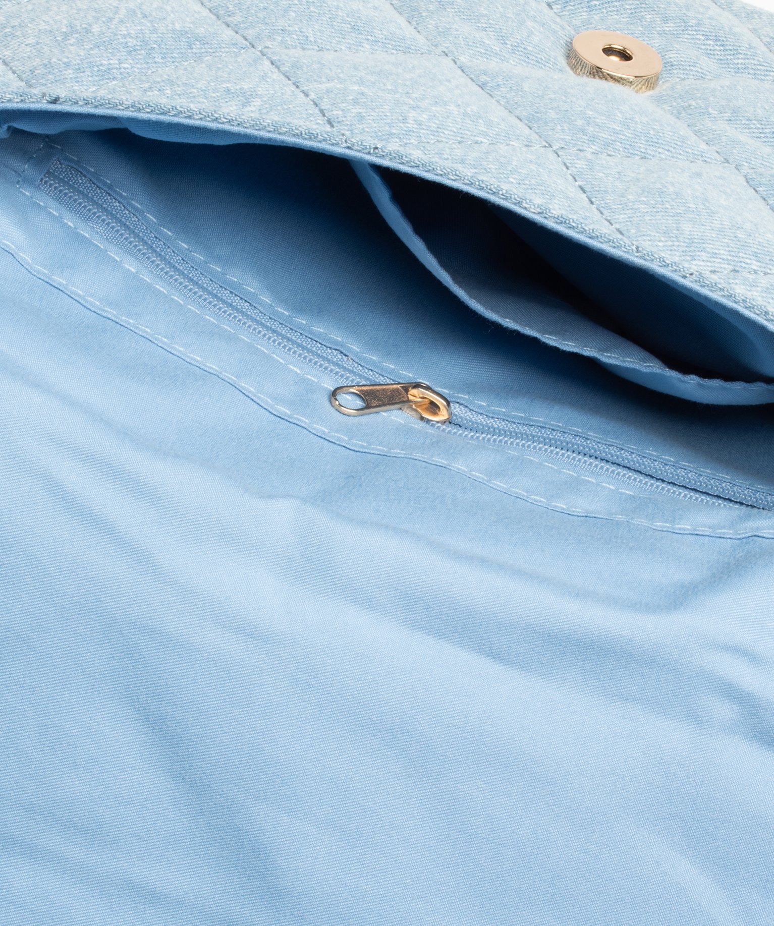 Sac femme en jean matelassé avec bandoulière en chane bleu | GEMO