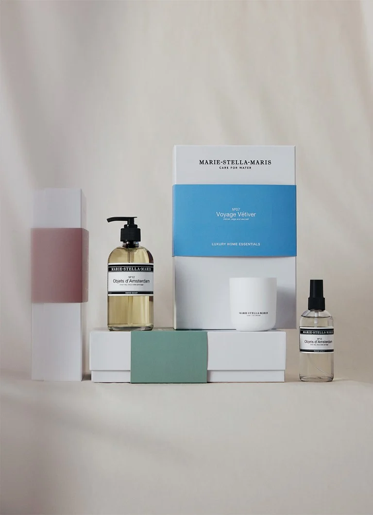 Set cadou Marie-Stella-Maris Voyage Vetiver Luxury Home - parfum și îngrijire a pielii