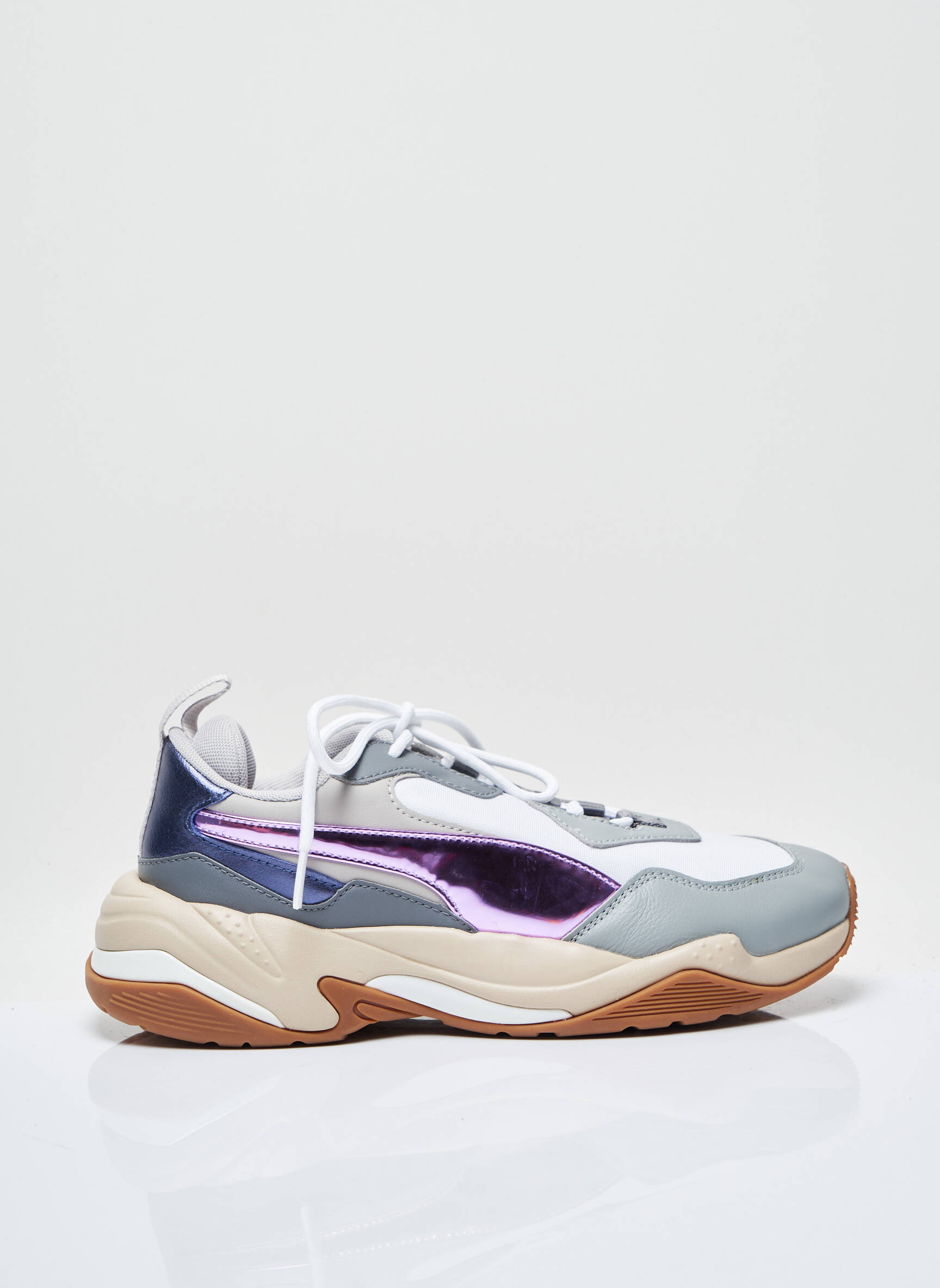 Puma Baskets Femme couleur gris