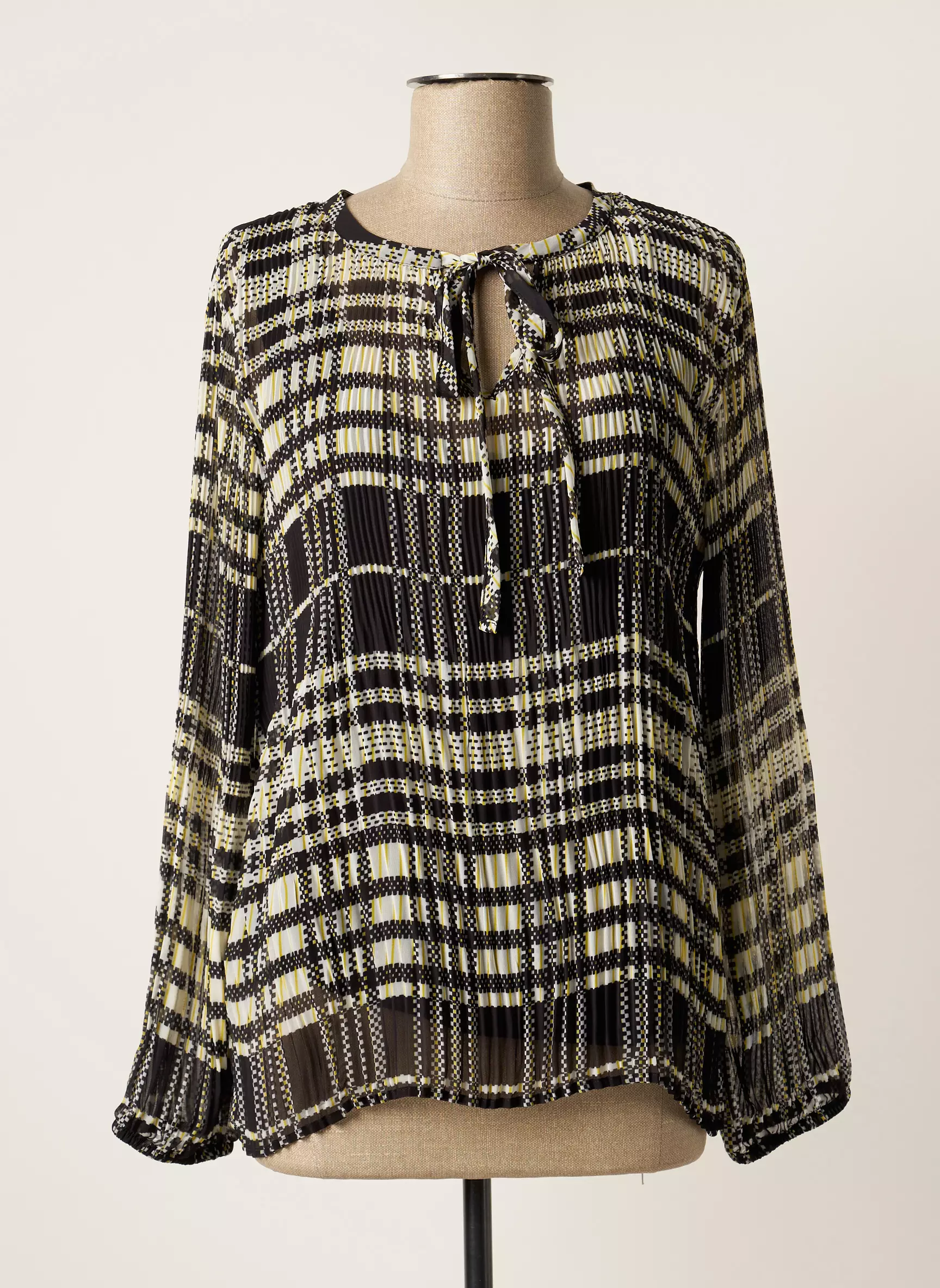 Thomas Rabe Blouses Femme couleur noir