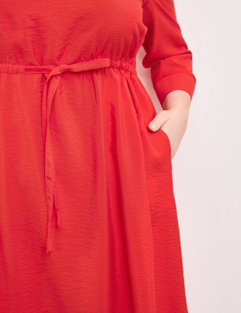 Midikleid mit 3/4 Arm und Tunnelzug