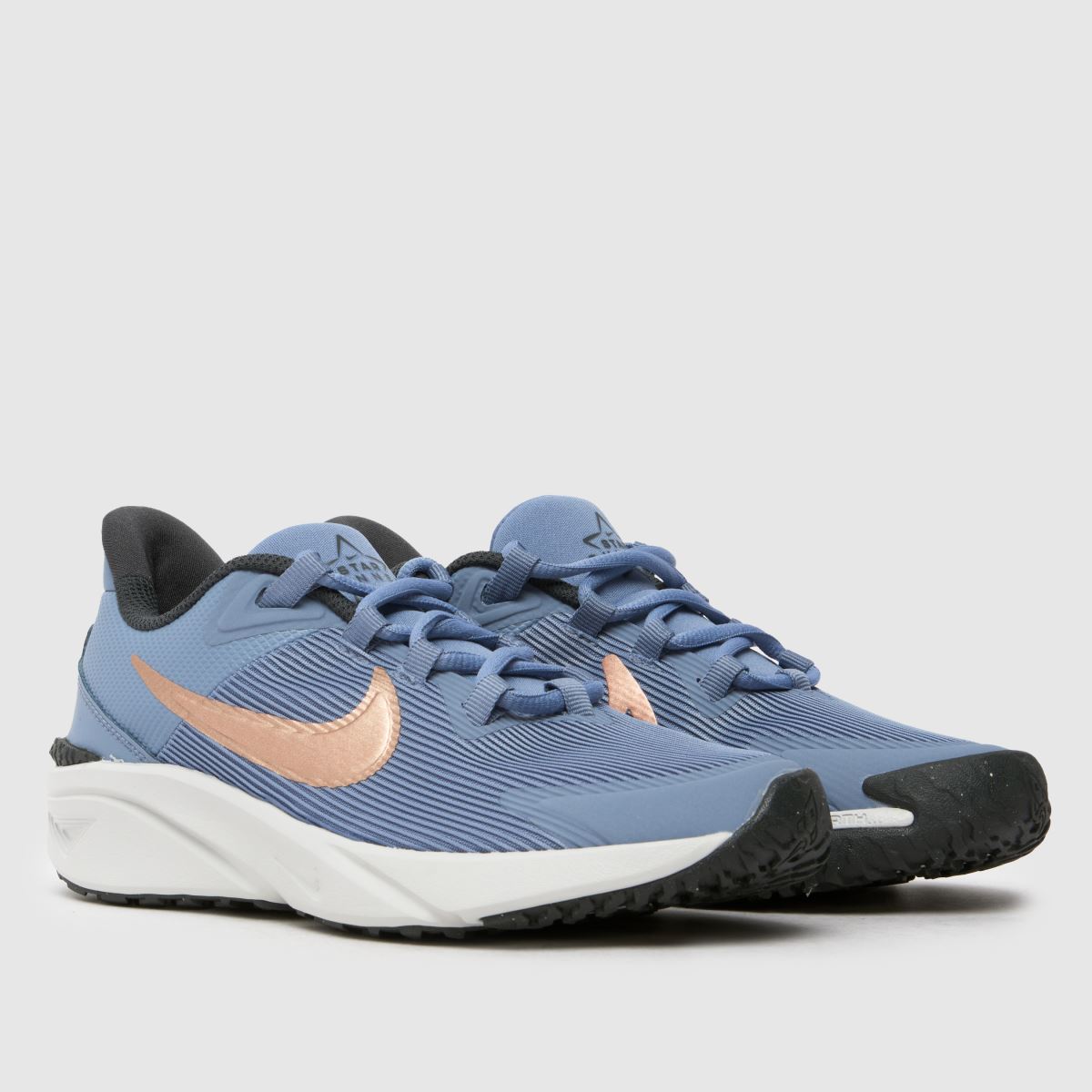 Nike grå Star Runner 4 flickor ungdomsskor