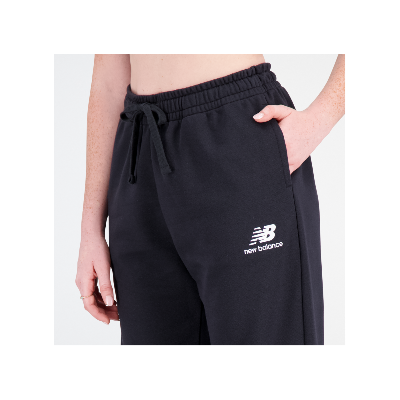 New Balance Essentials Stacked Logo Jogginghose