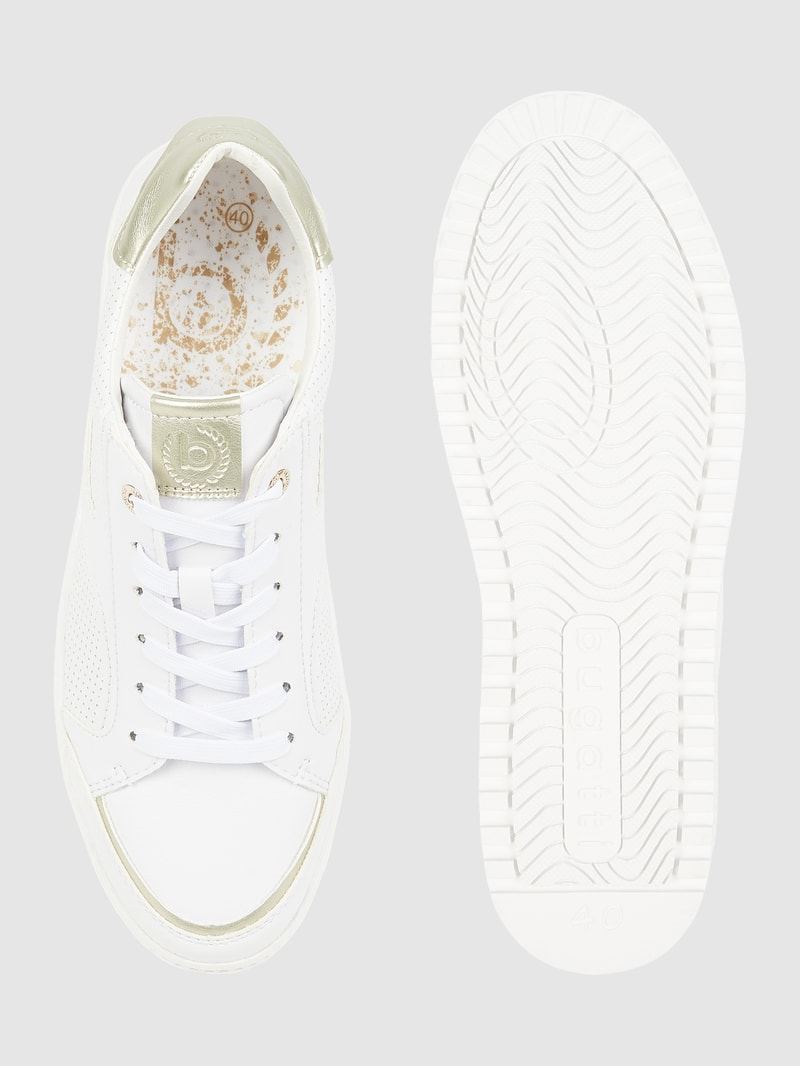 Sneaker in Leder-Optik in weiß