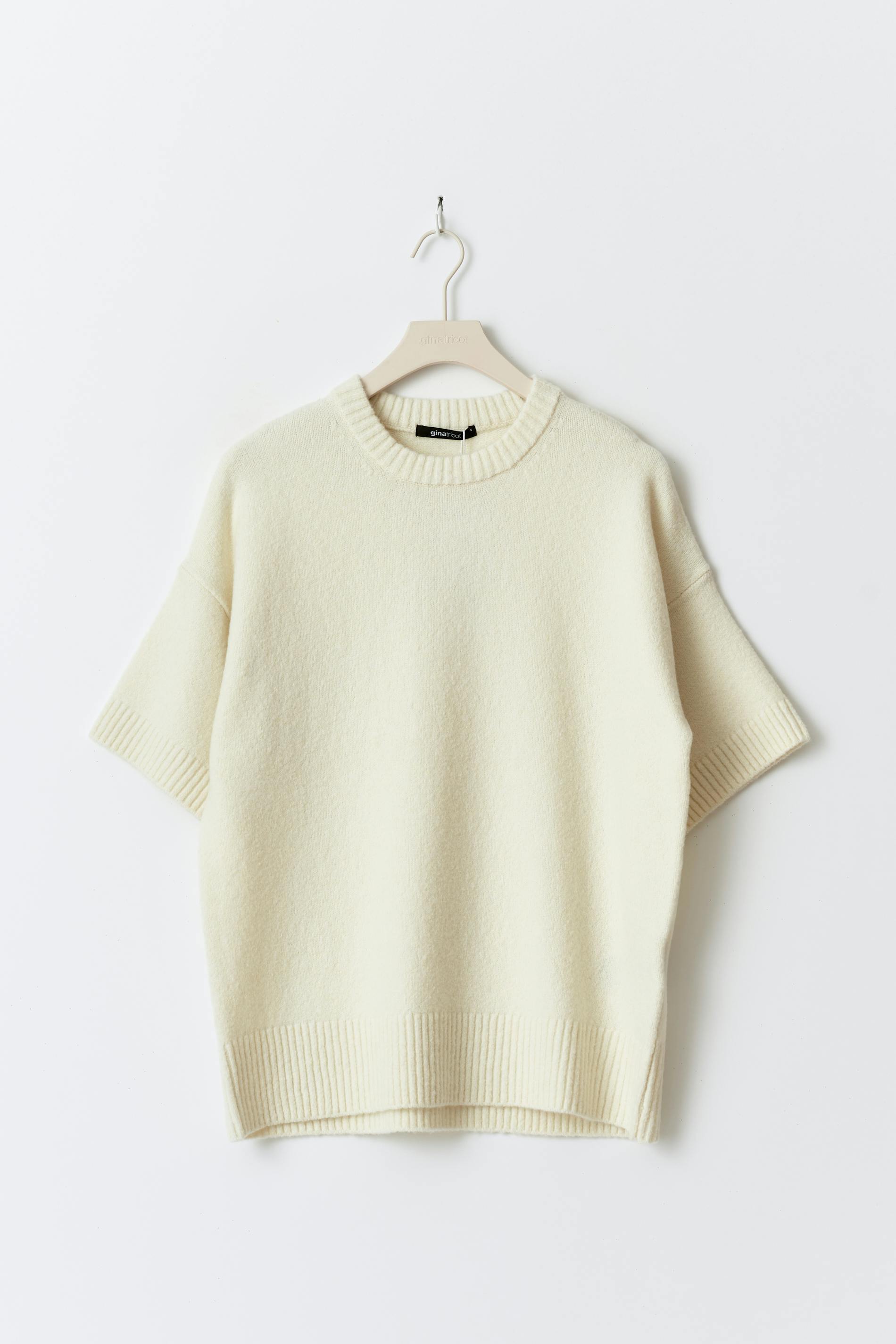 Oversized knitted tee