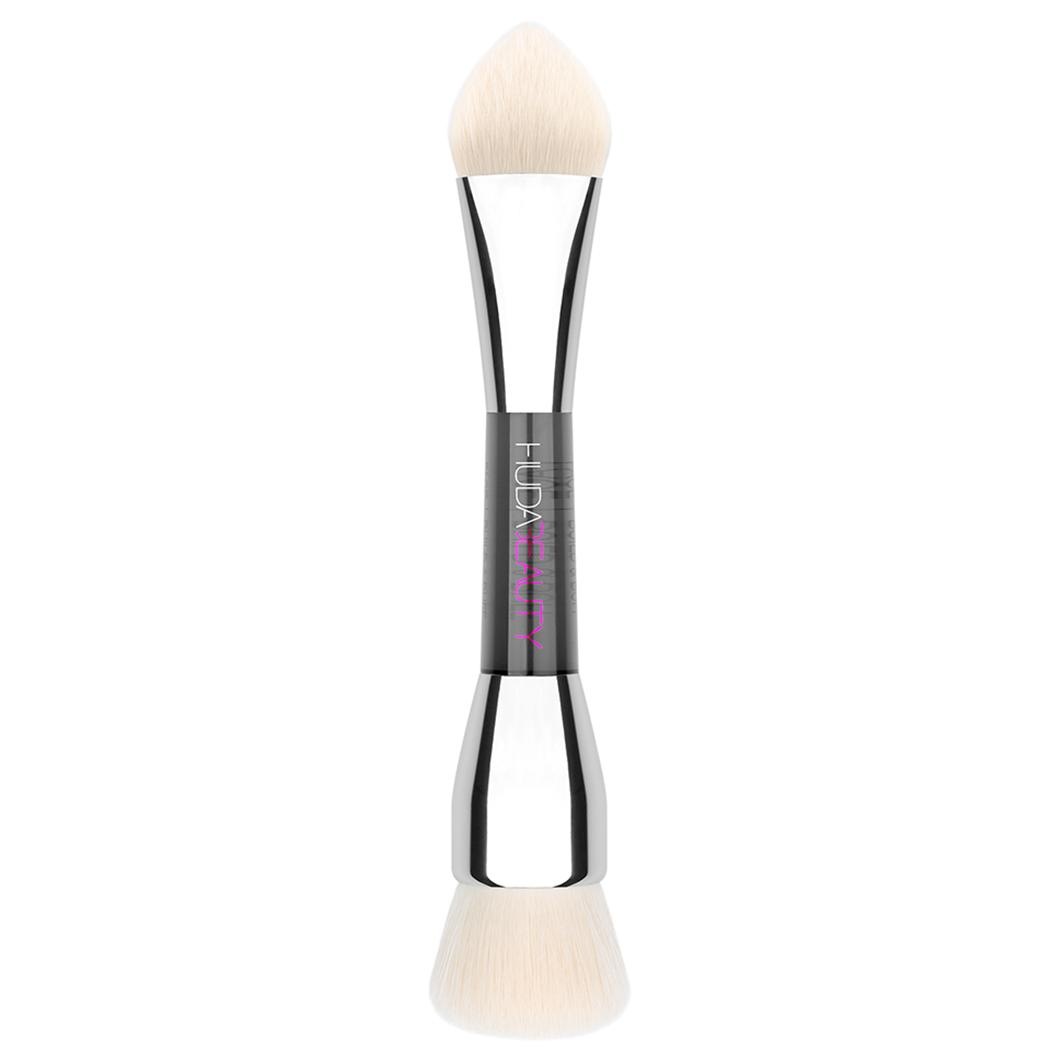 Build & Buff Foundation Brush