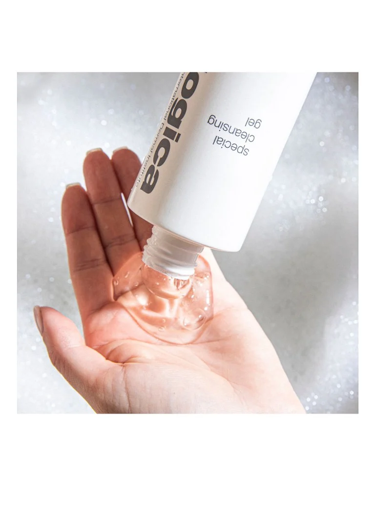 Gel de curățare special Dermalogica