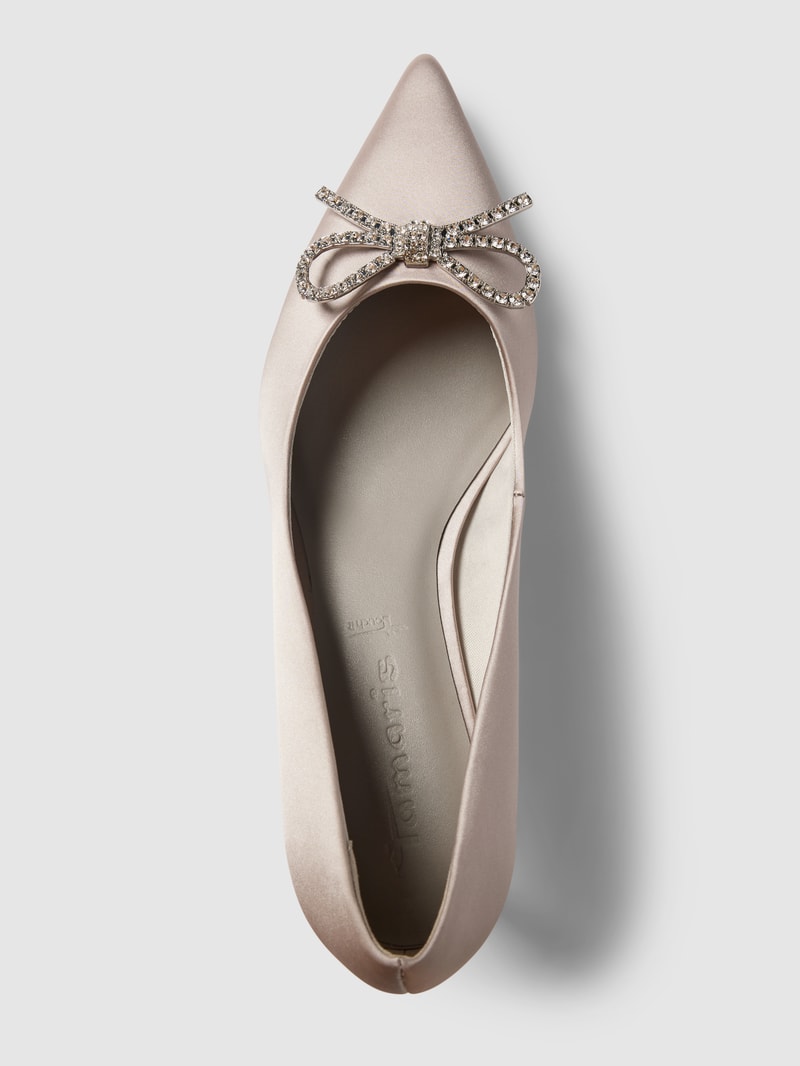 Pumps mit Zierschleife in silber