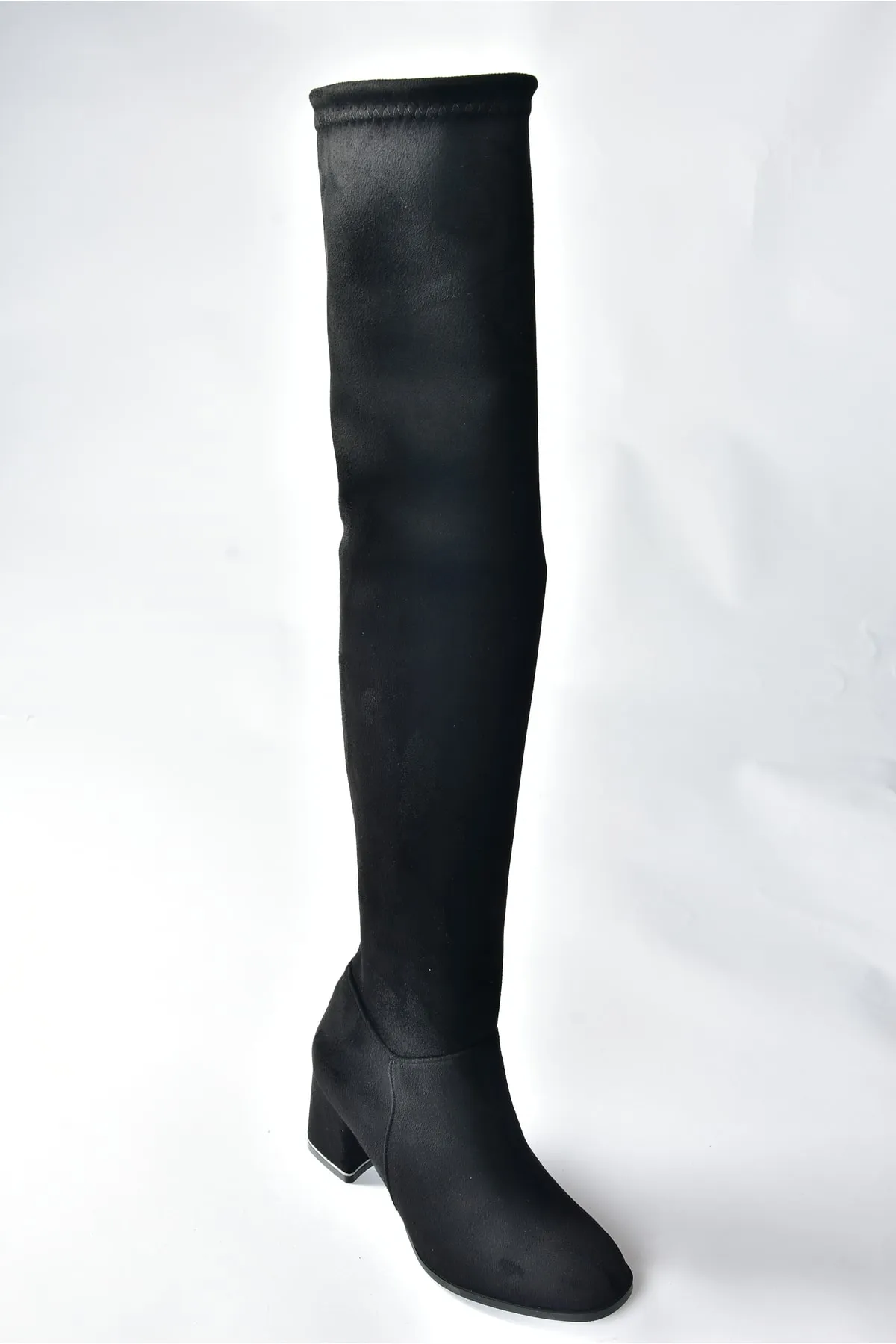 Fox Shoes  Schwarze Overknee-Stiefel aus Stretch-Wildleder mit dickem Absatz für Damen N282920002
