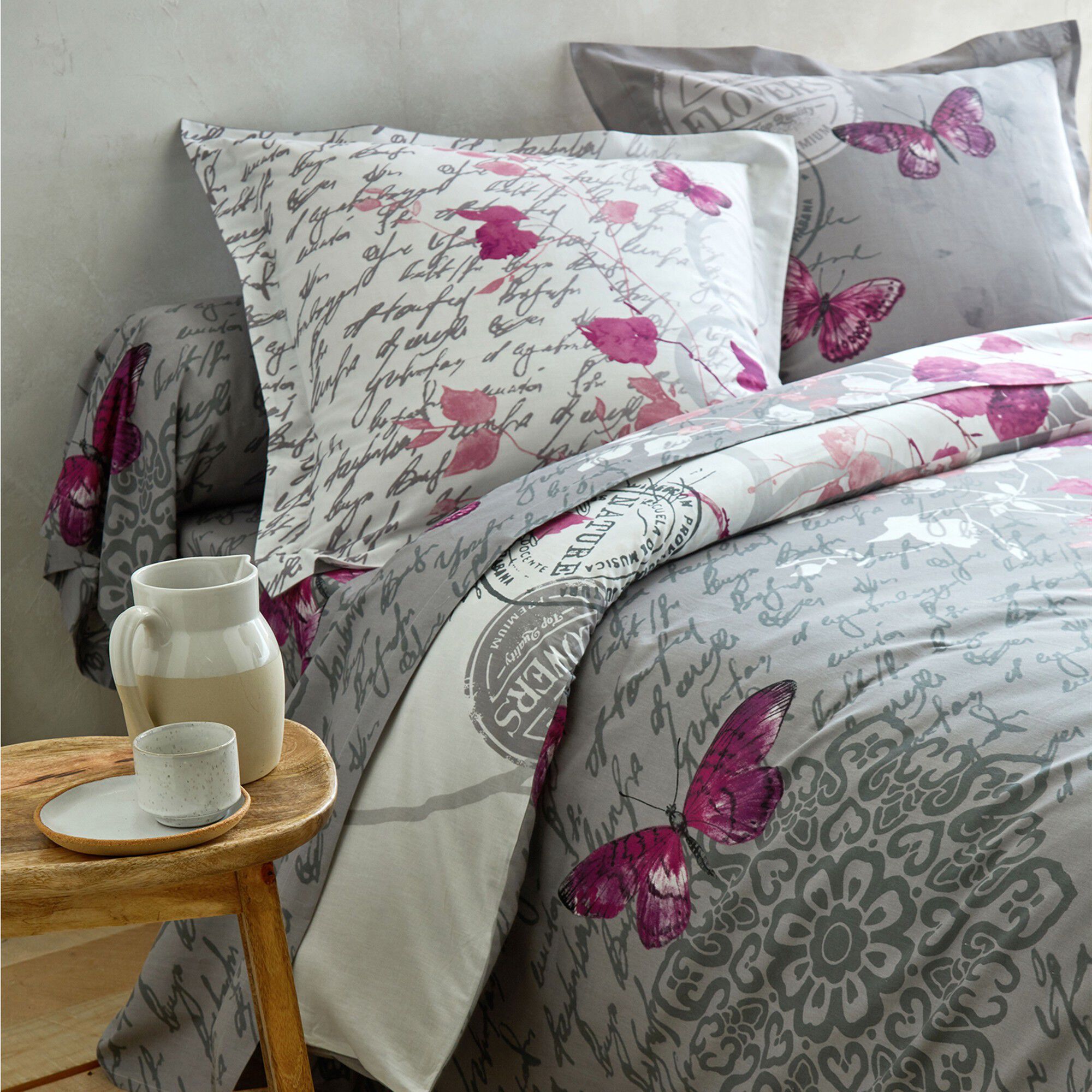 Linge de lit Célestine en coton imprimé fleurs et papillons