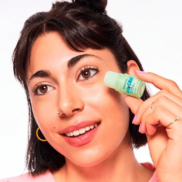 Essence Jelly Grip szem alatti alapozó stift 4.6g