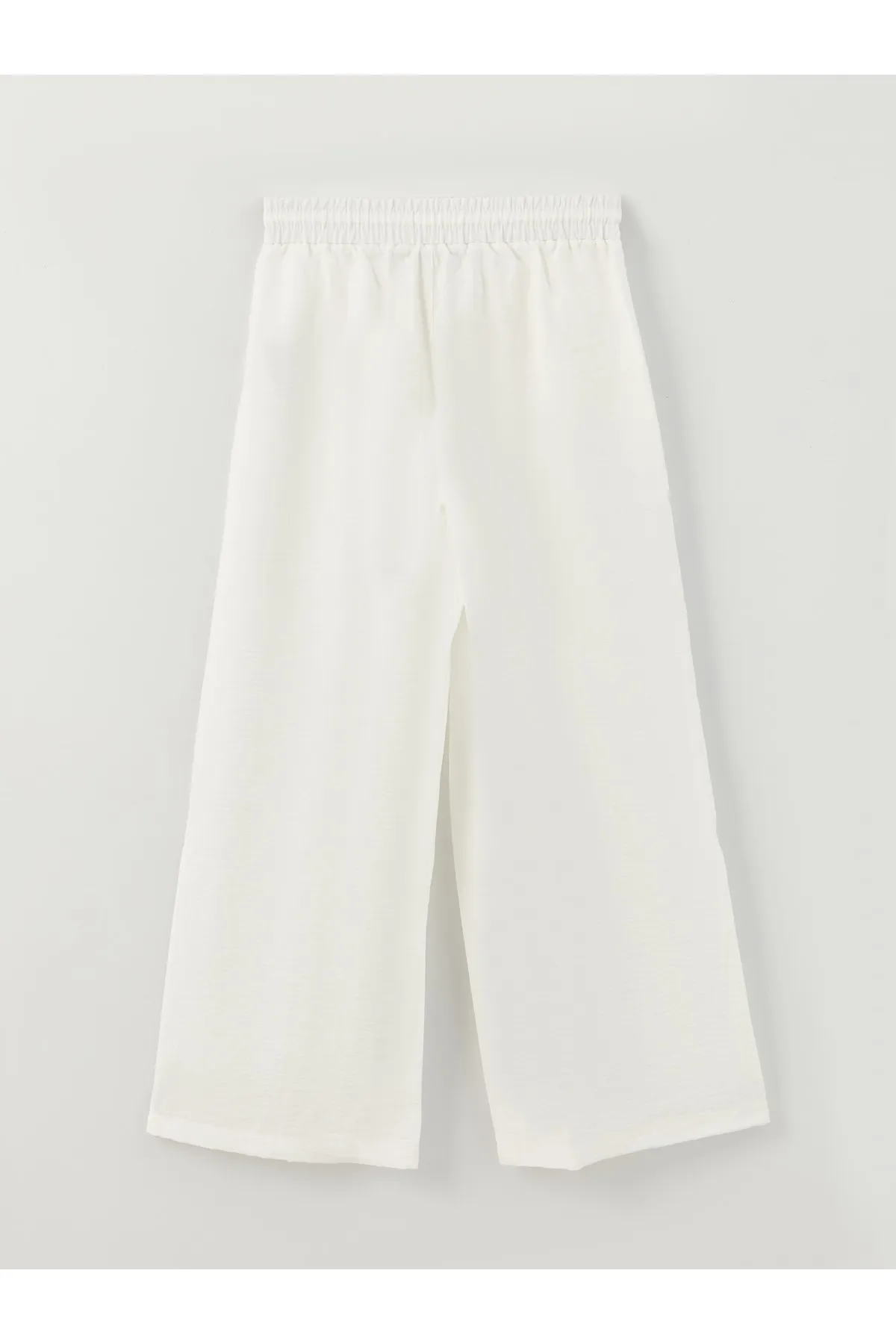 LC Waikiki  Elastische Taille, gerade, bequeme Damenhose mit weitem Bein