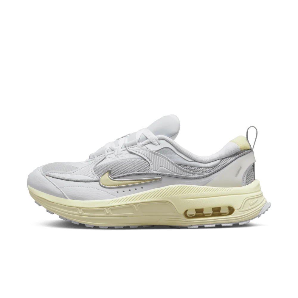 Nike Air Max Bliss Suede FD9861-100 / weiss