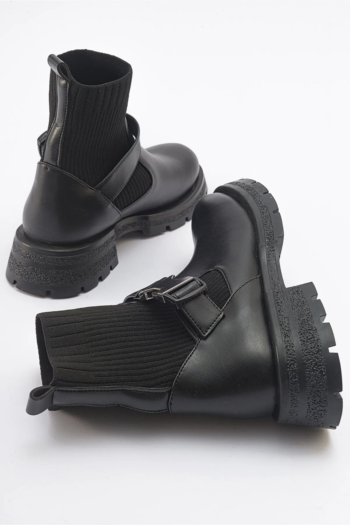 LuviShoes  VALON Damenstiefel mit schwarzer Schnalle und Strickwaren