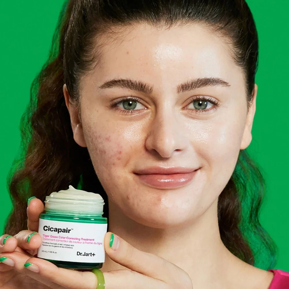 Cicapair™ Tiger Grass Farbkorrektur-Behandlung – Feuchtigkeitsspendende getönte Gesichtscreme