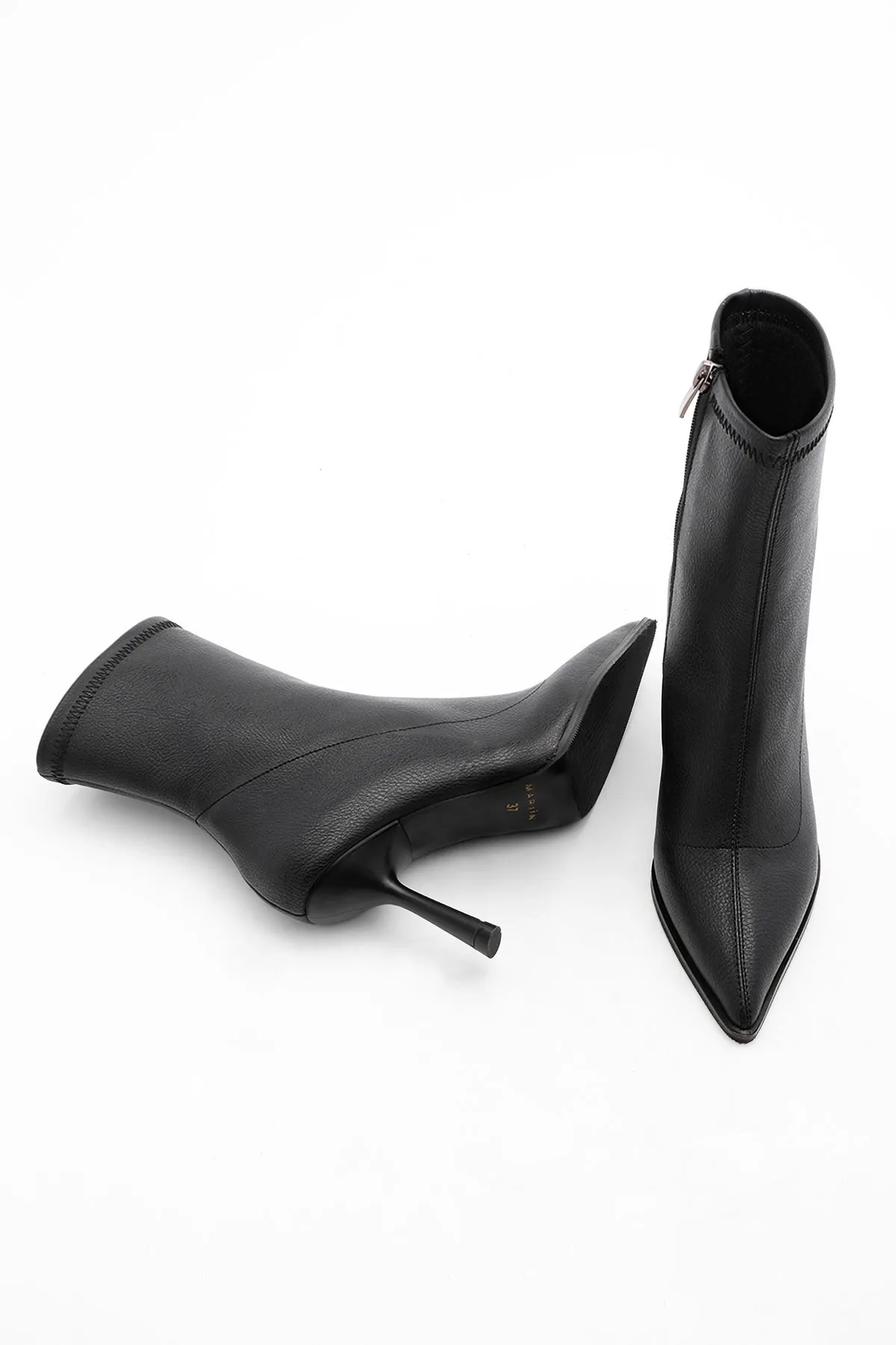 Marjin  Damenstiefel mit Absatz, spitze Zehenpartie, Kelchabsatz, tägliche klassische Stiefel, Löcher, Schwarz