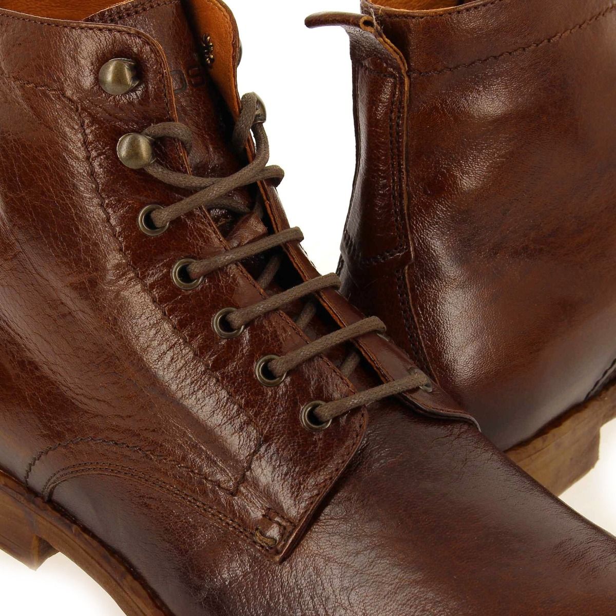 Kost  MILITANT 67 - cognac