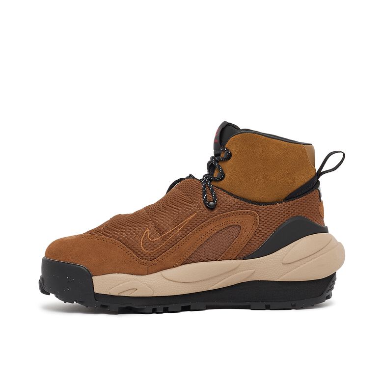 NIKE x Sacai Wmns Magmascape 