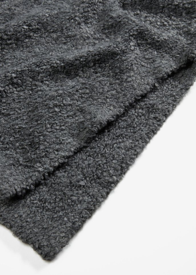 Strickkleid aus Bouclègarn
