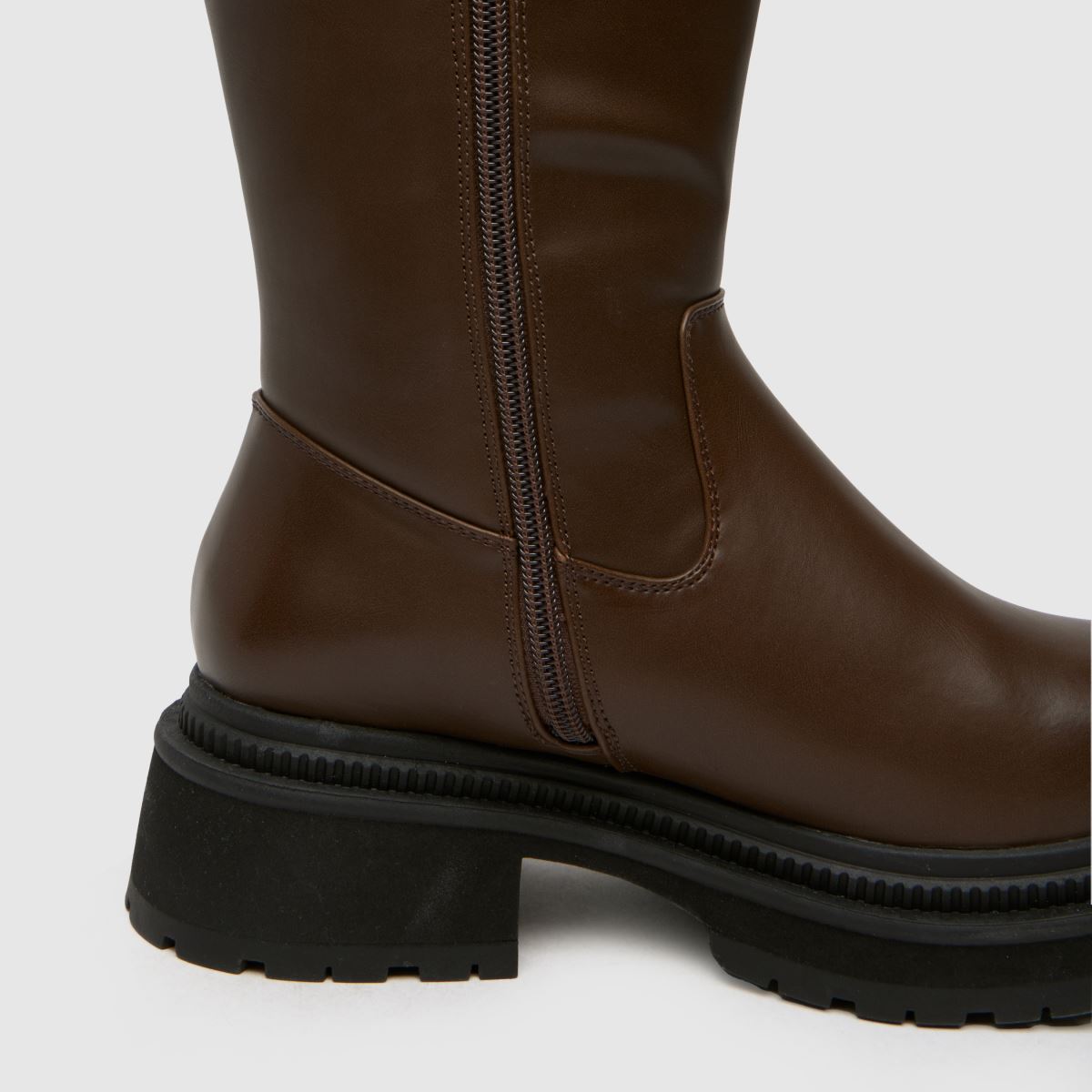 Schuh Wide Fit Delma húzózsinóros csizma barna színben