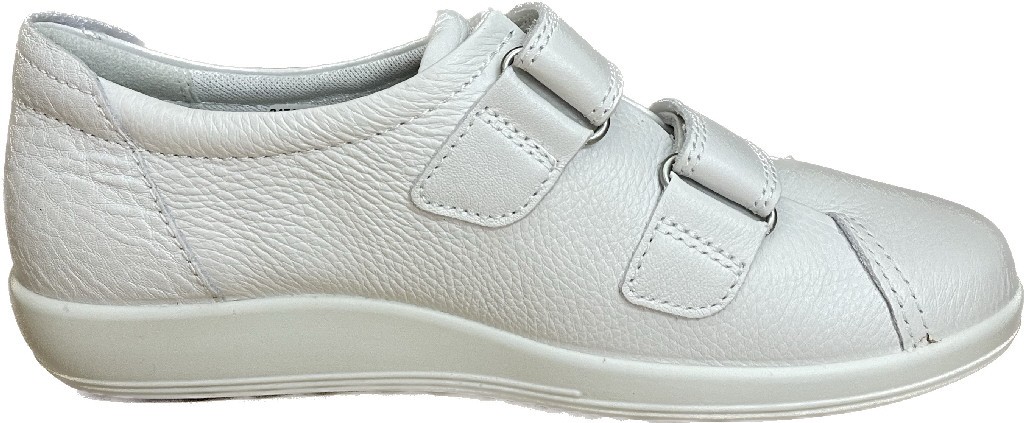 ECCO Sportliche Slipper weiss
