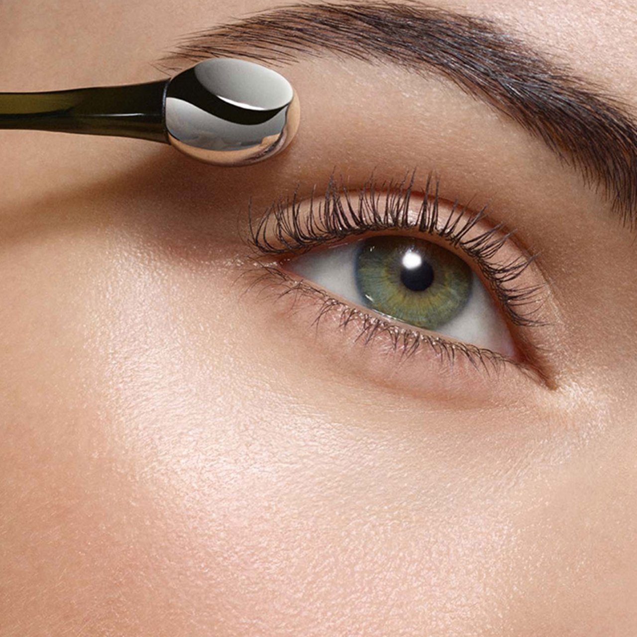 La Mer Die Augenpflege The Lifting Eye Serum