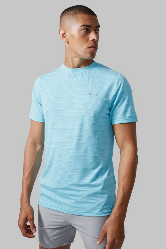Man Active Lightweight Performance T-Shirt