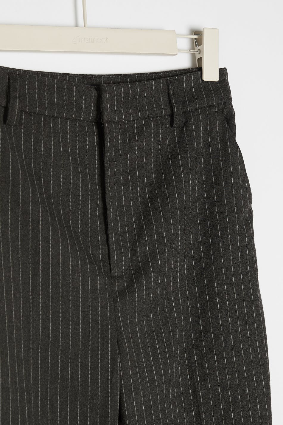 Annelie pinstripe skirt