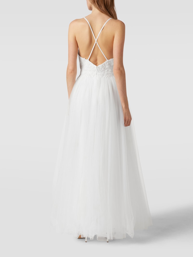 Brautkleid mit floralen Stickereien in offwhite