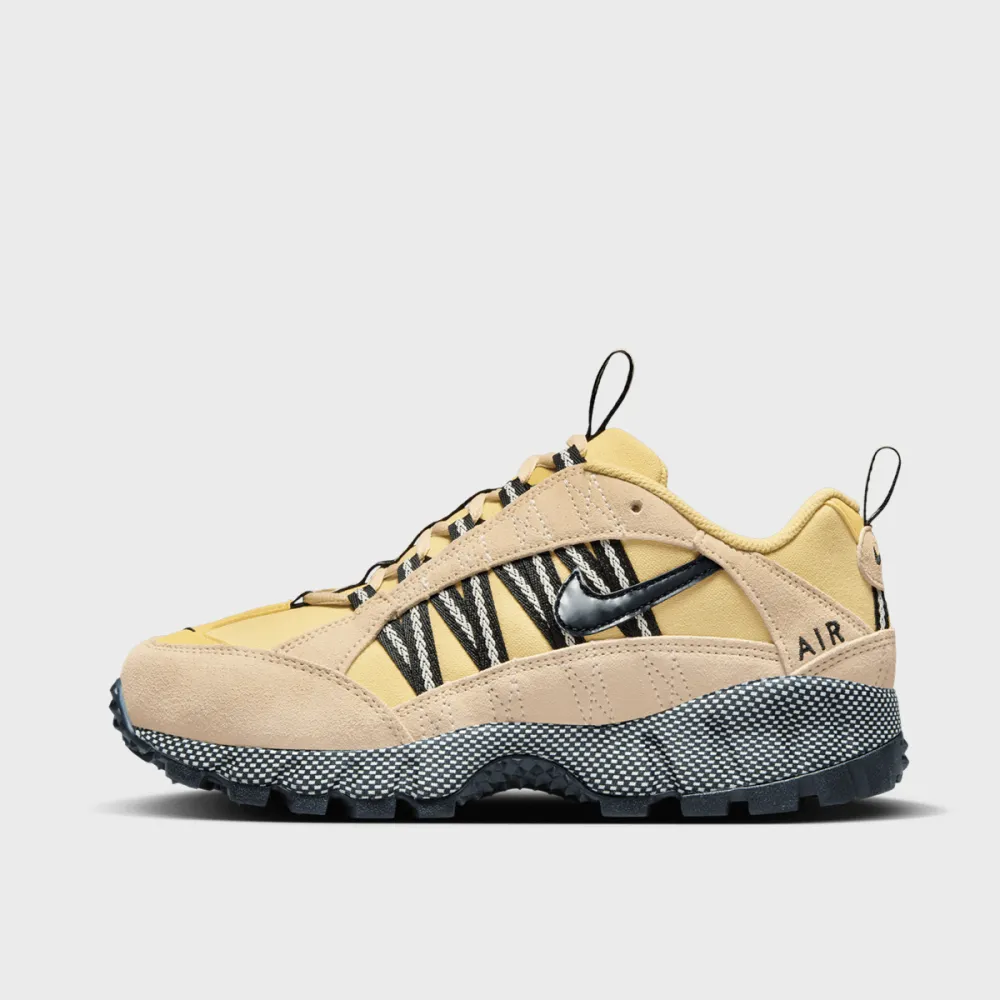 Nike Air Humara FB9982-200 / braun