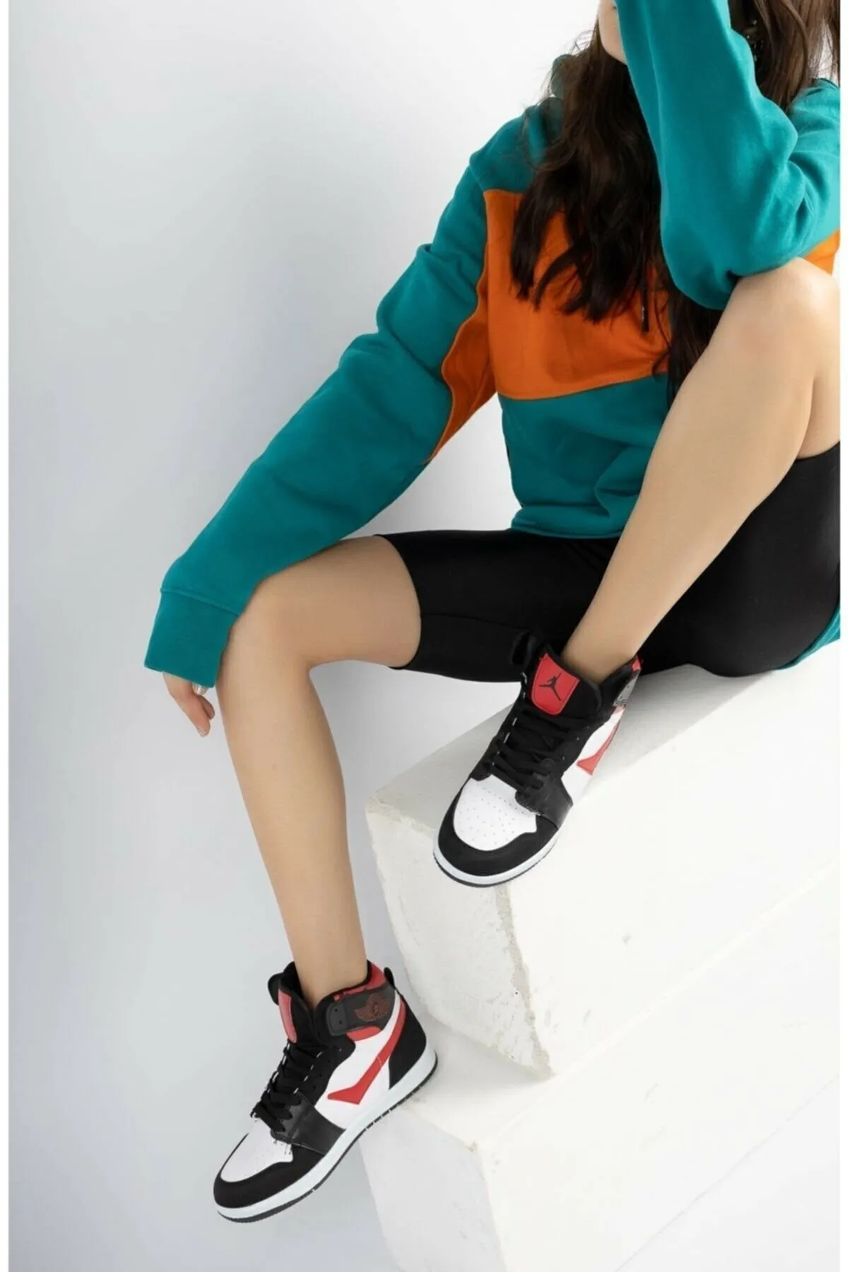 en7  Schwarze rote Damen Sneakers 8070