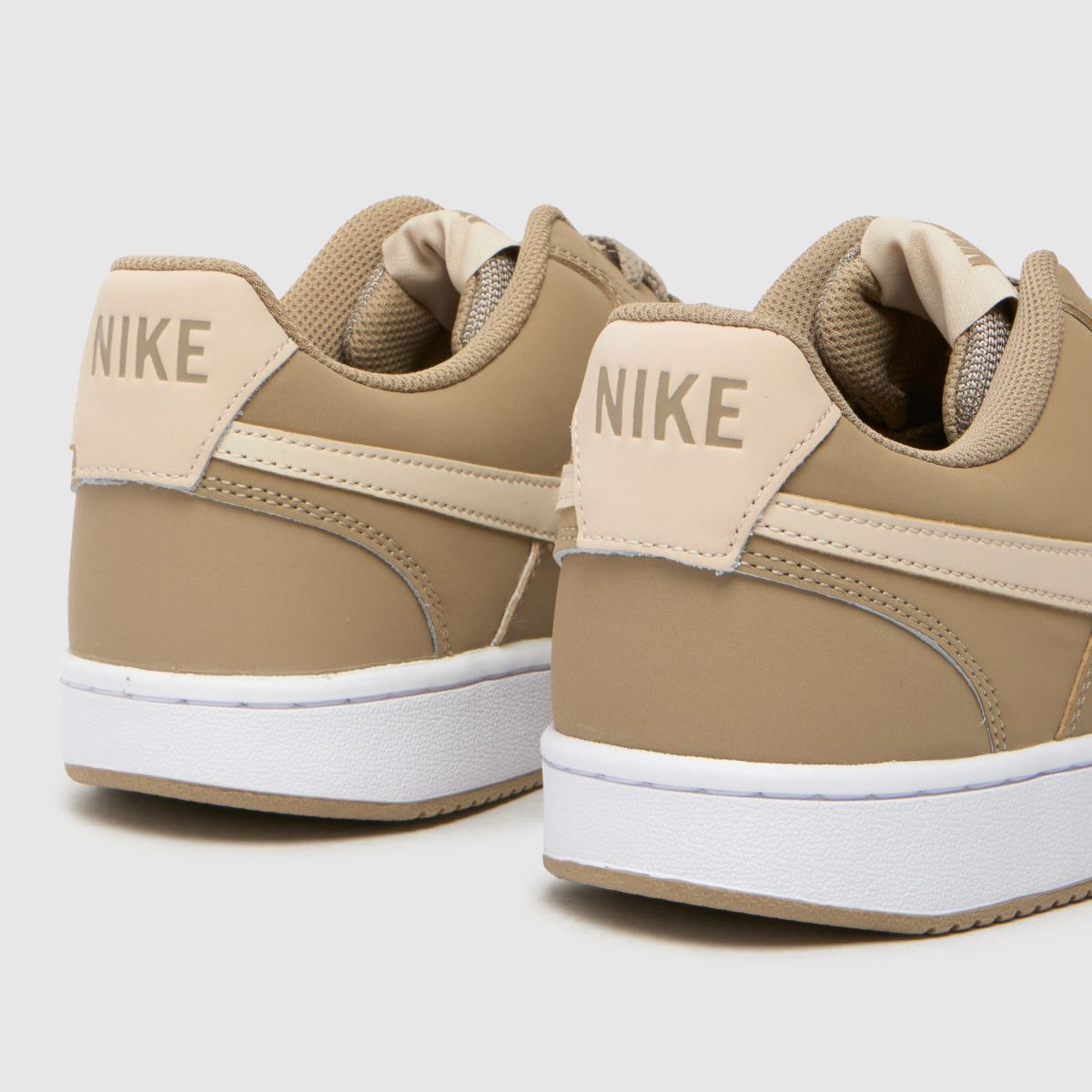 Športni copati Nike Court Vision v taupe barvi