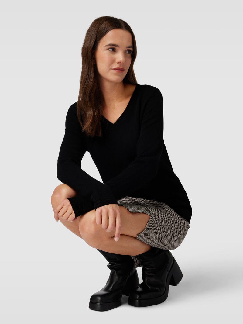 Strickpullover aus Kaschmir mit V-Ausschnitt in schwarz