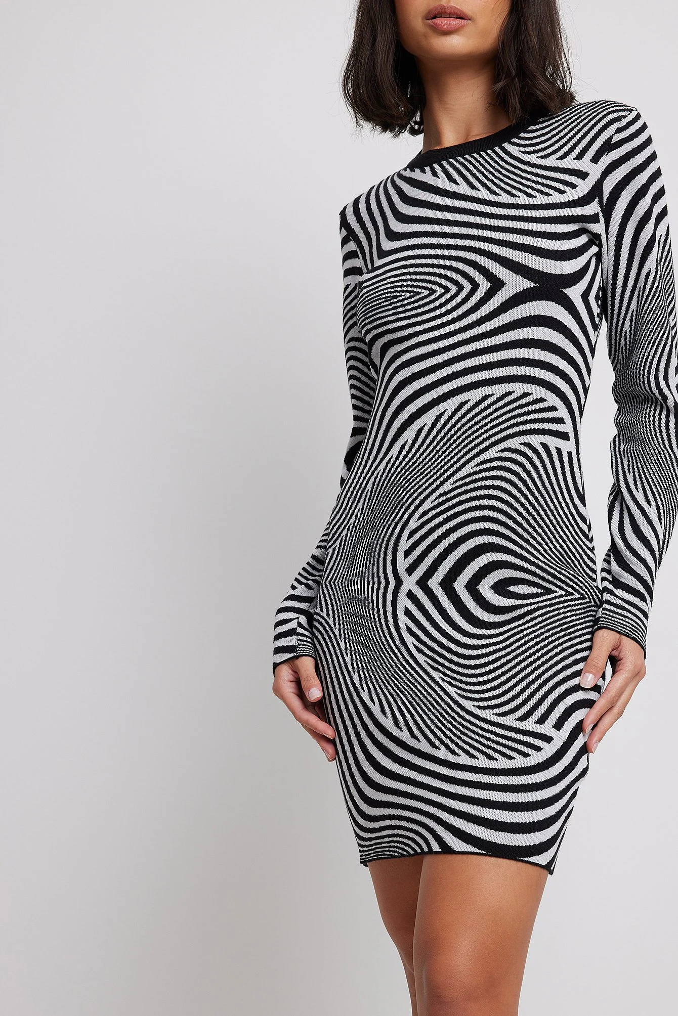 Jaqcuard Strickminikleid