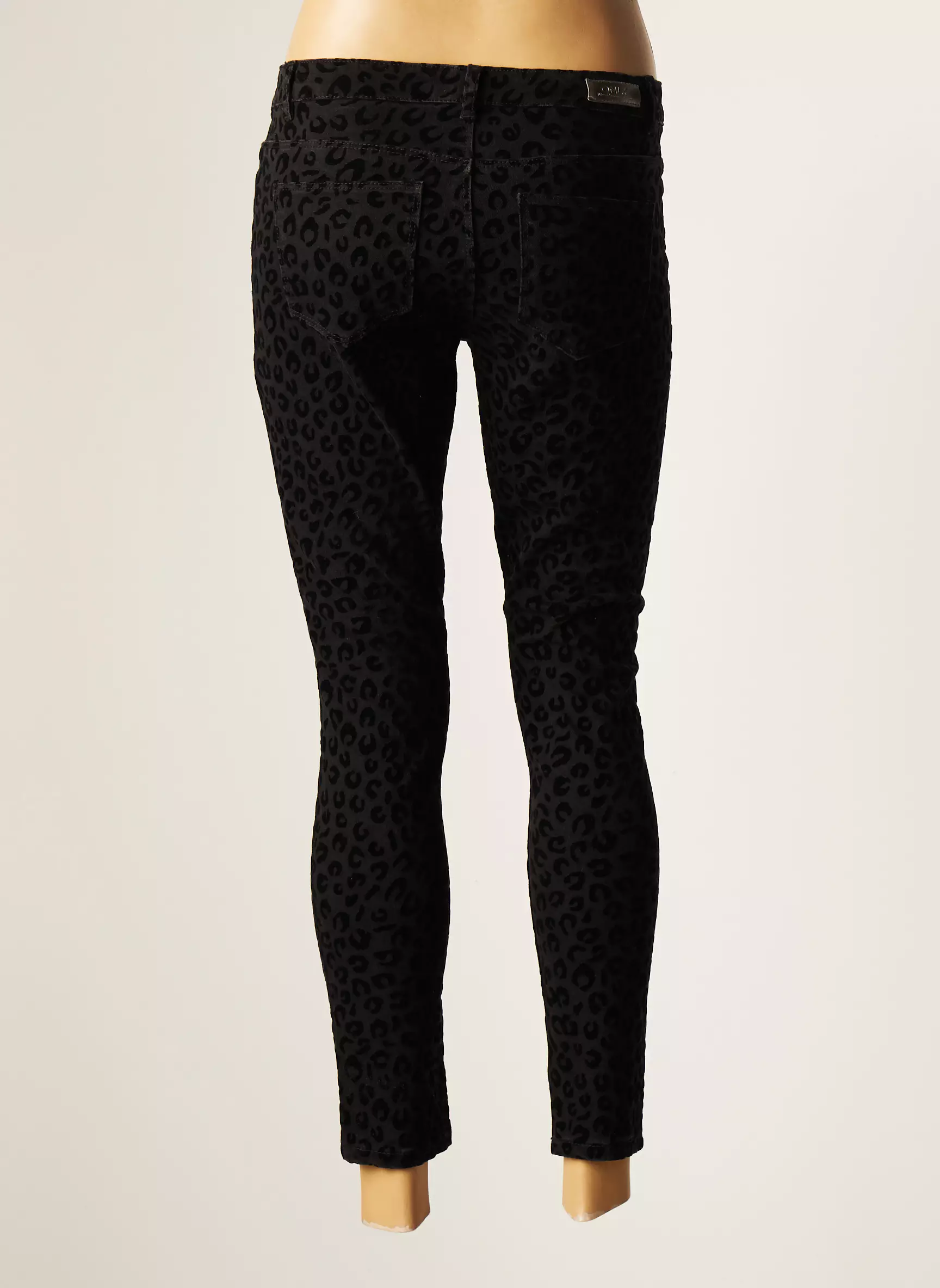 Only Pantalons Slim Femme couleur noir