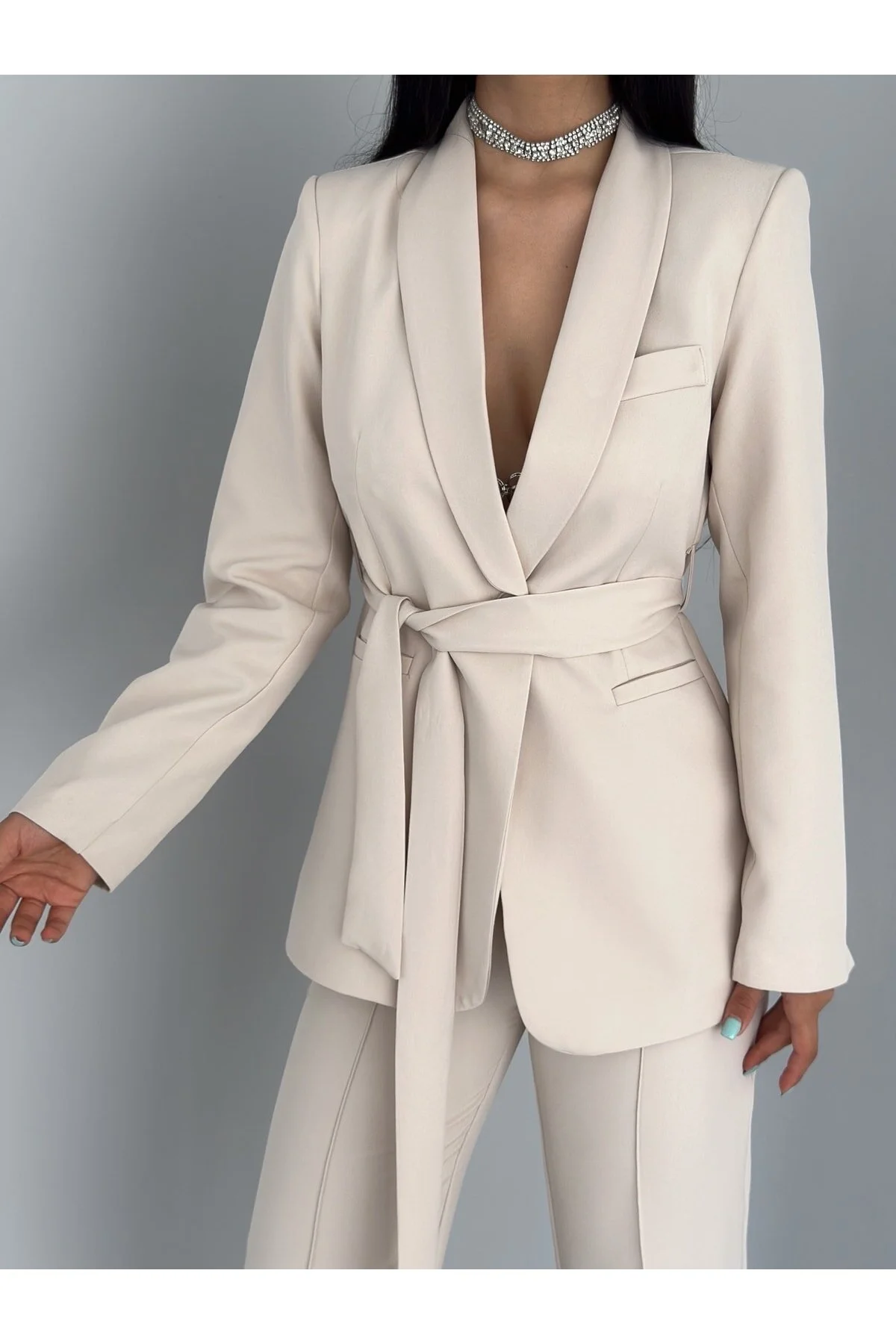 ZF BUTİK  Set aus Jacke und Hose mit Gürtel