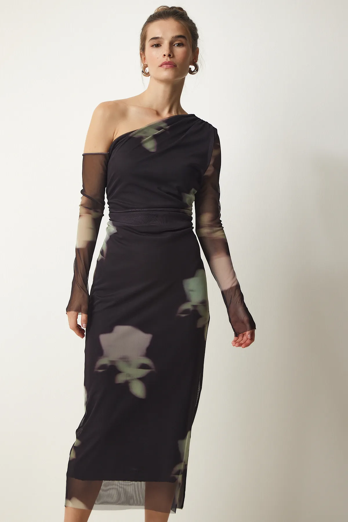 Happiness İstanbul  Schwarzes One-Shoulder-Chiffonkleid mit Muster für Damen DP00192