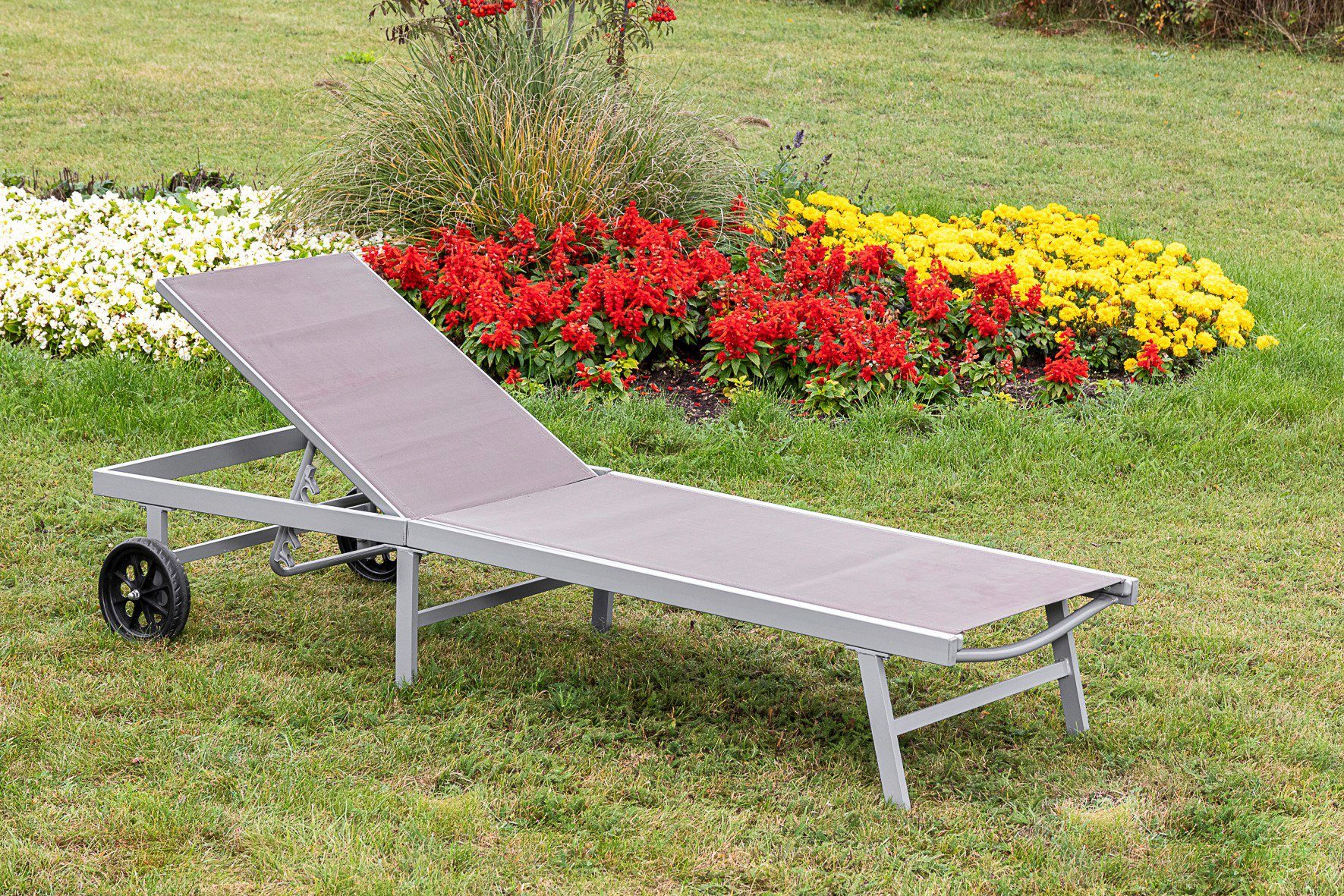 MERXX Gartenliege Aktionsliege, 1 St., 5-fach verstellbar, Aluminiumgestell mit Textilbezug