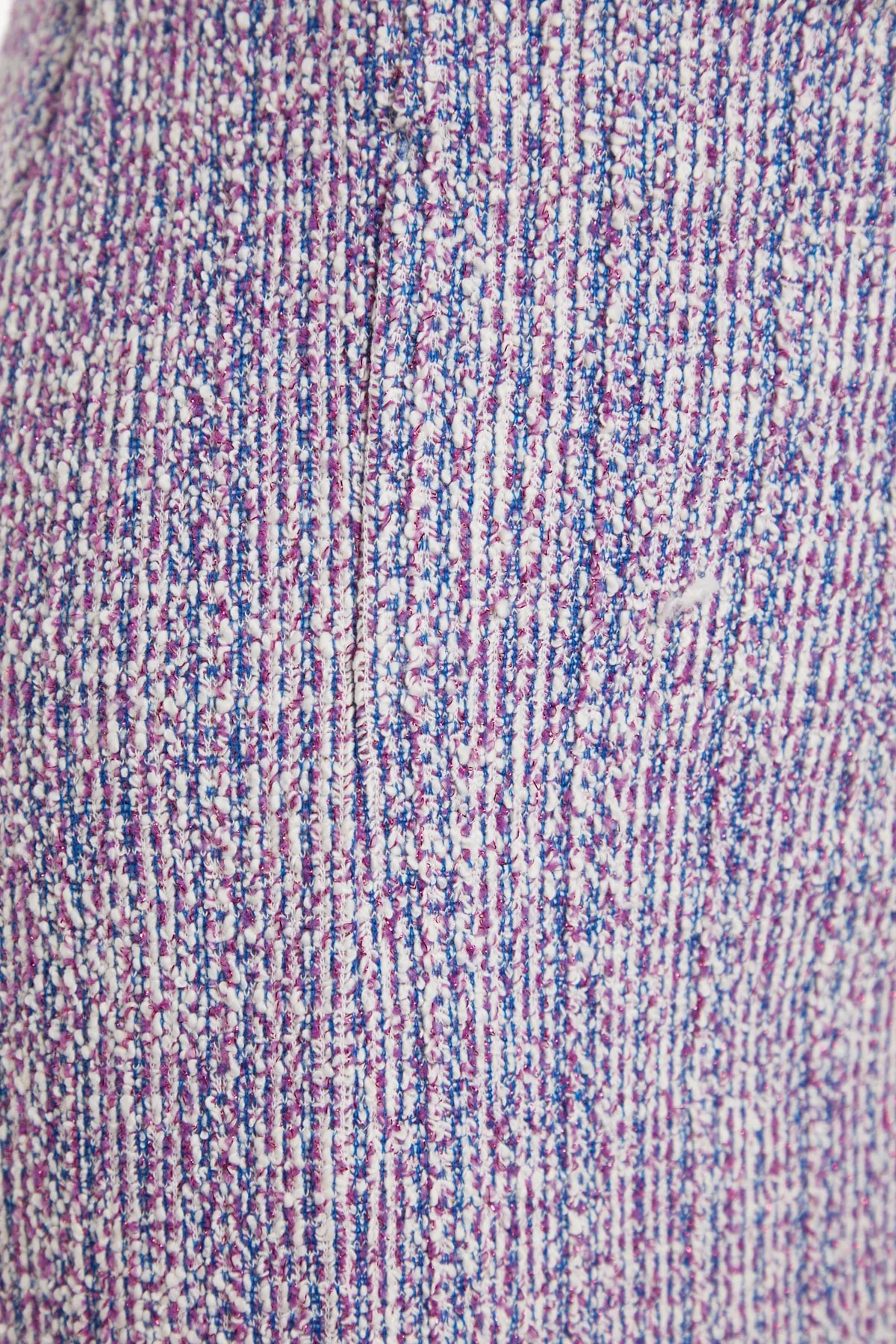 Trendyol Collection  Lilafarbener Tweed-Mini-Strickrock mit normaler Taille und Reißverschluss und Schlitz TWOAW24ET00146