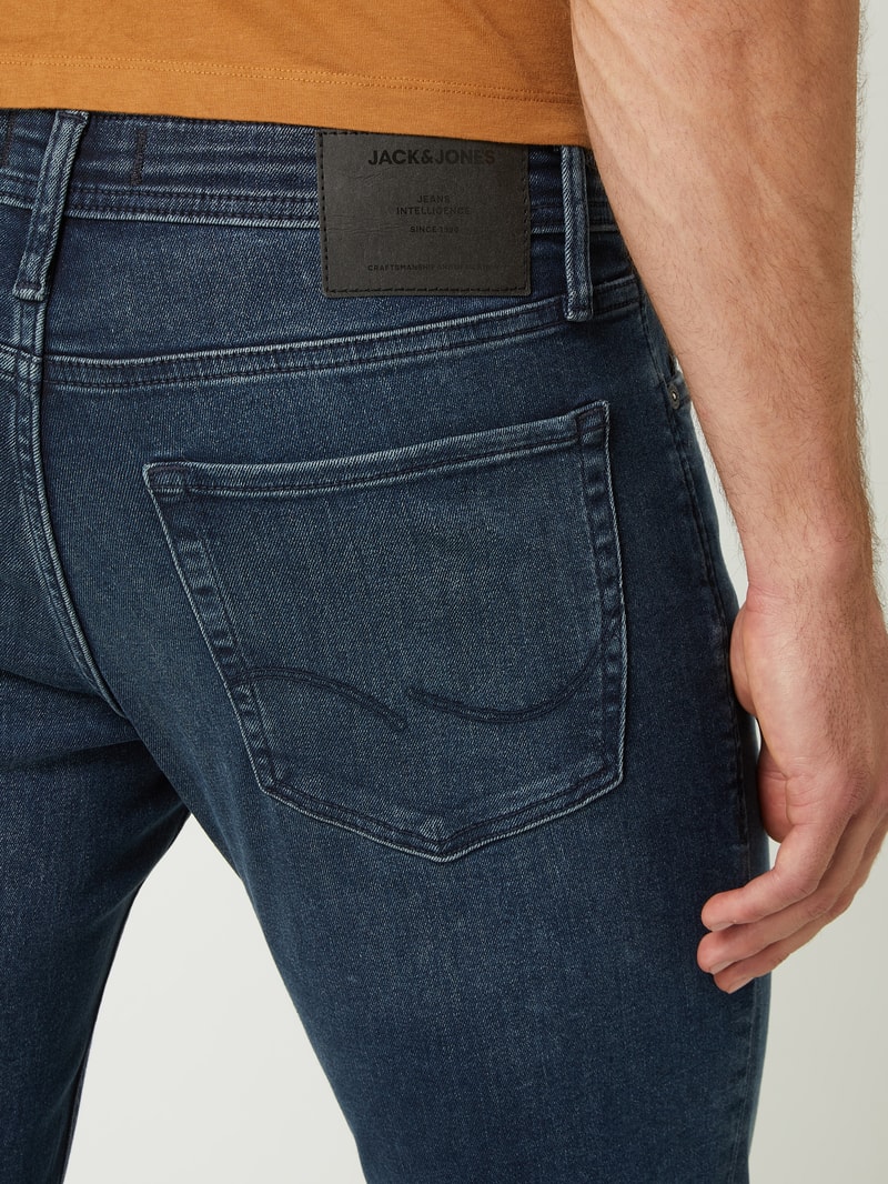 Slim Fit Jeans mit Stretch-Anteil Modell 'Glenn' in jeans
