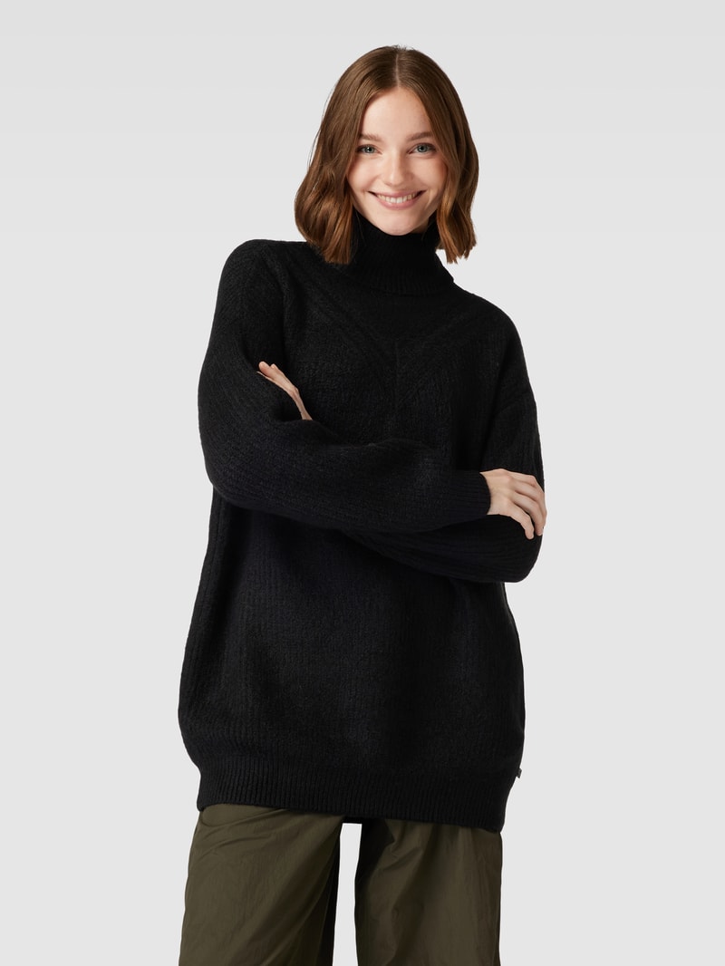 Strickpullover mit Rollkragen in schwarz