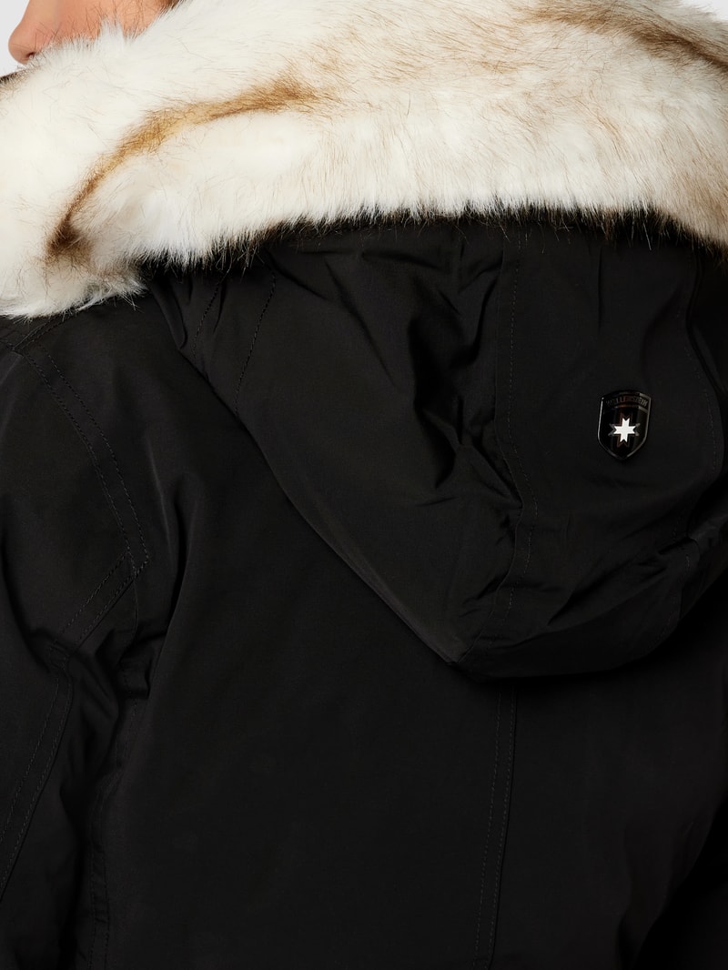 Funktionsjacke mit abnehmbarer Kapuze Modell 'Enterprise' in schwarz